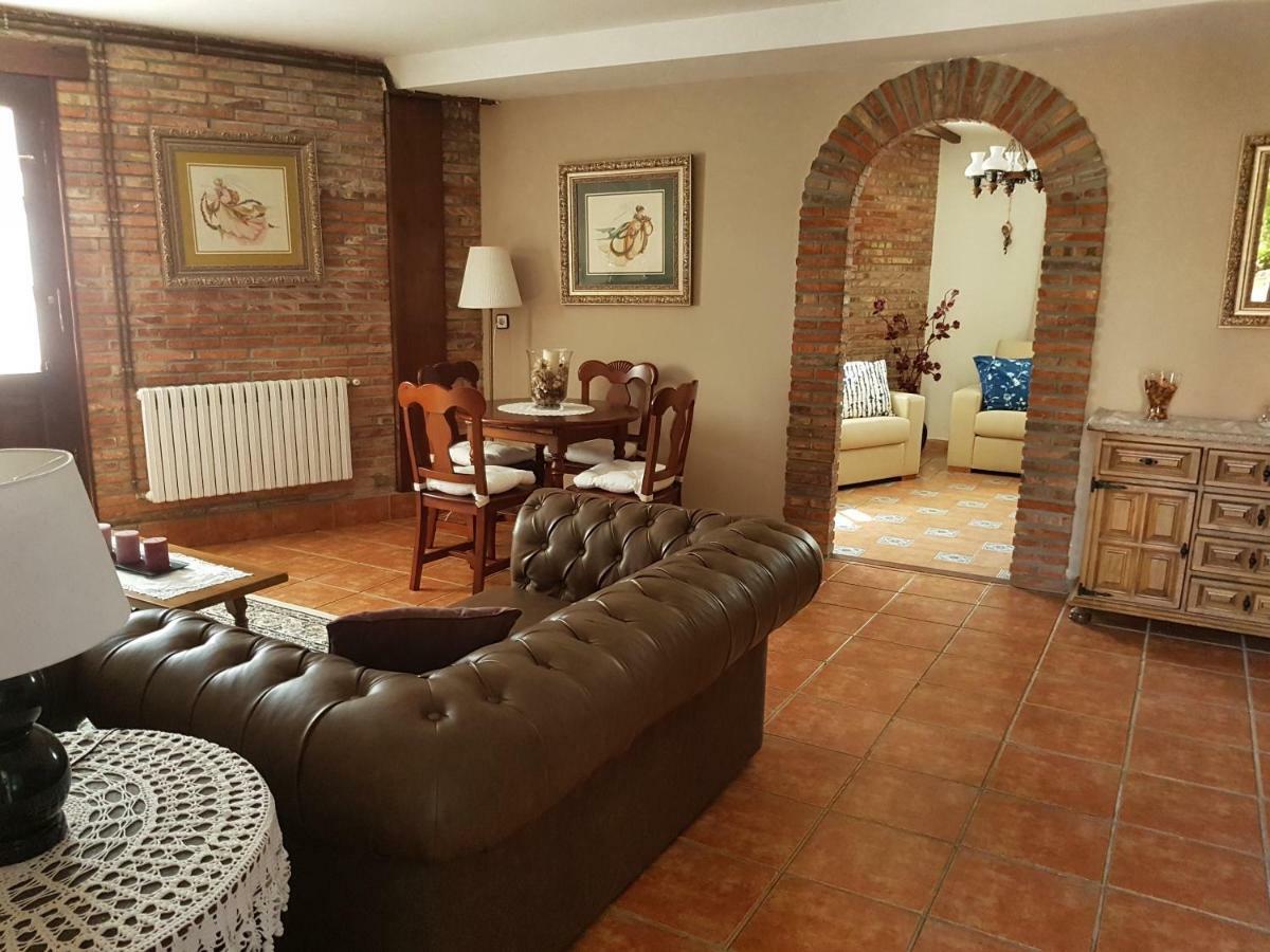 Posada La Cerra De San Roque ซันติยานาเดลมาร์ ภายนอก รูปภาพ
